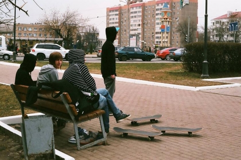 Izaudzināt pusaudzi un nesajukt prātā