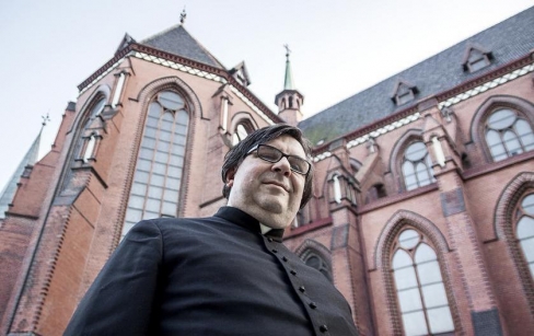 &bdquo;Ļaunais Tevi nekārdinās tikai divos gadījumos&rdquo;